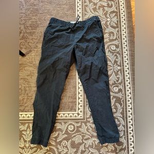 Old Navy modern jogger with flex